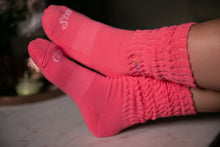 Load image into Gallery viewer, Fuschia Stay Cozy Slouch Socks
